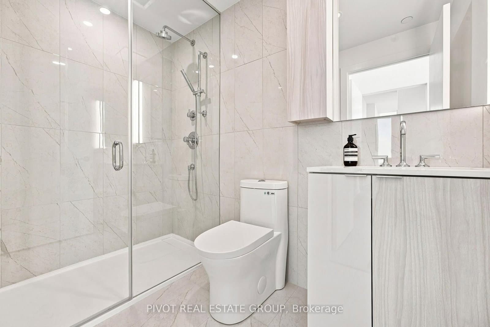 15 Mercer Street, Unit 4502 thumbnail 6