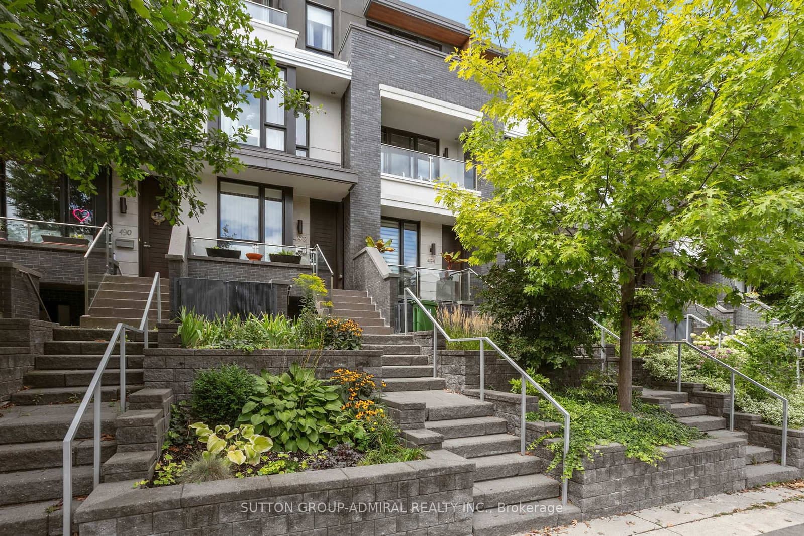 492 Shaw Street - Image 1