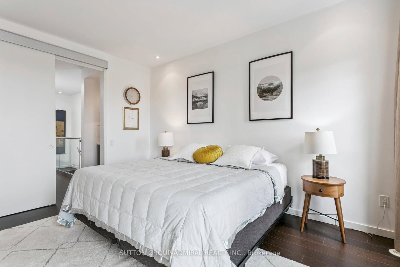 492 Shaw Street thumbnail 16
