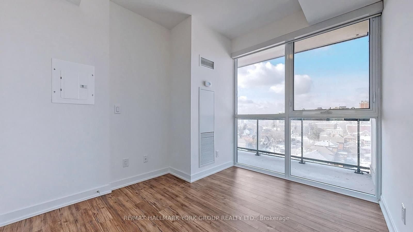 1603 Eglinton Avenue W, Unit 705 thumbnail 17