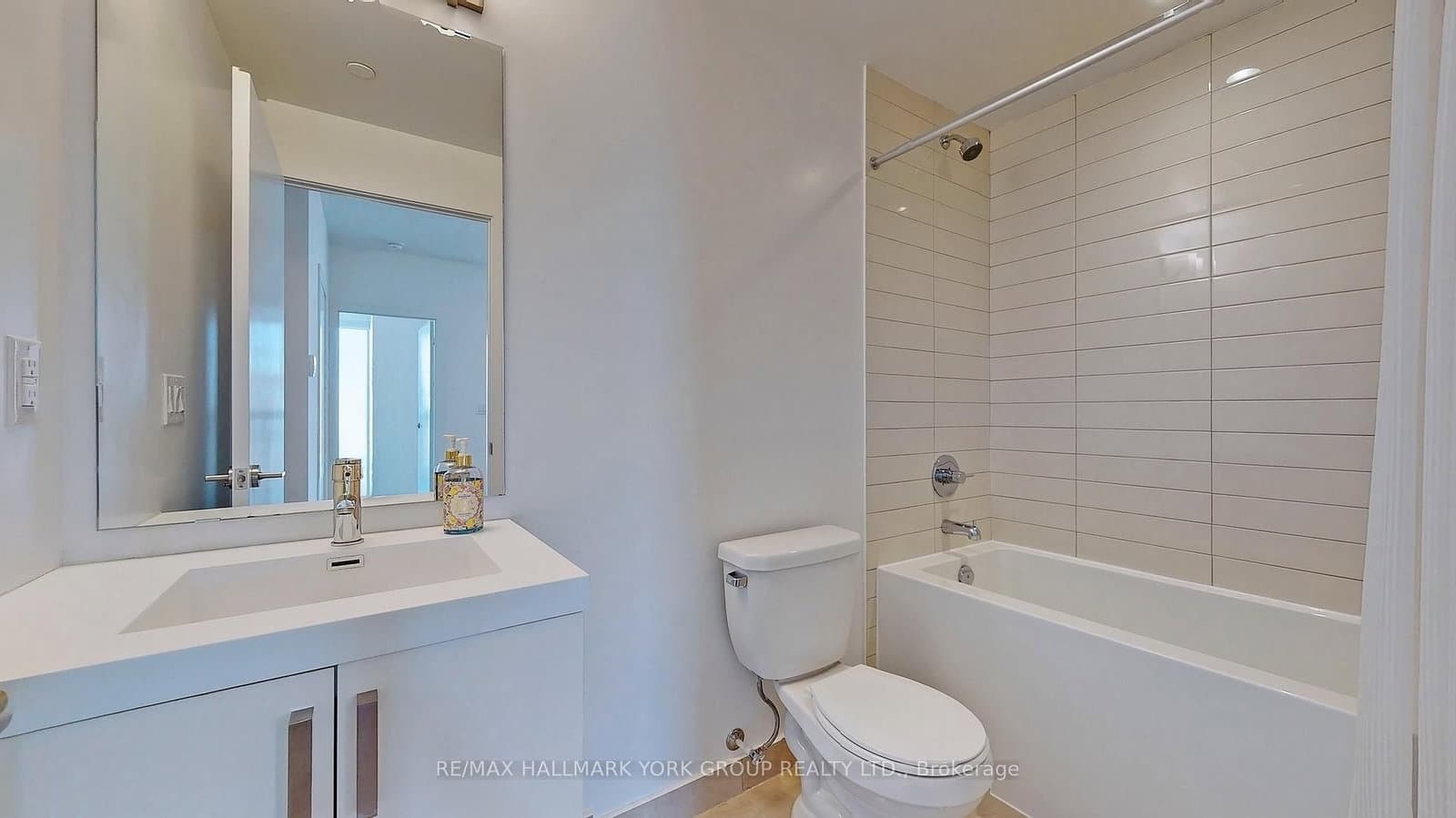 1603 Eglinton Avenue W, Unit 705 thumbnail 21