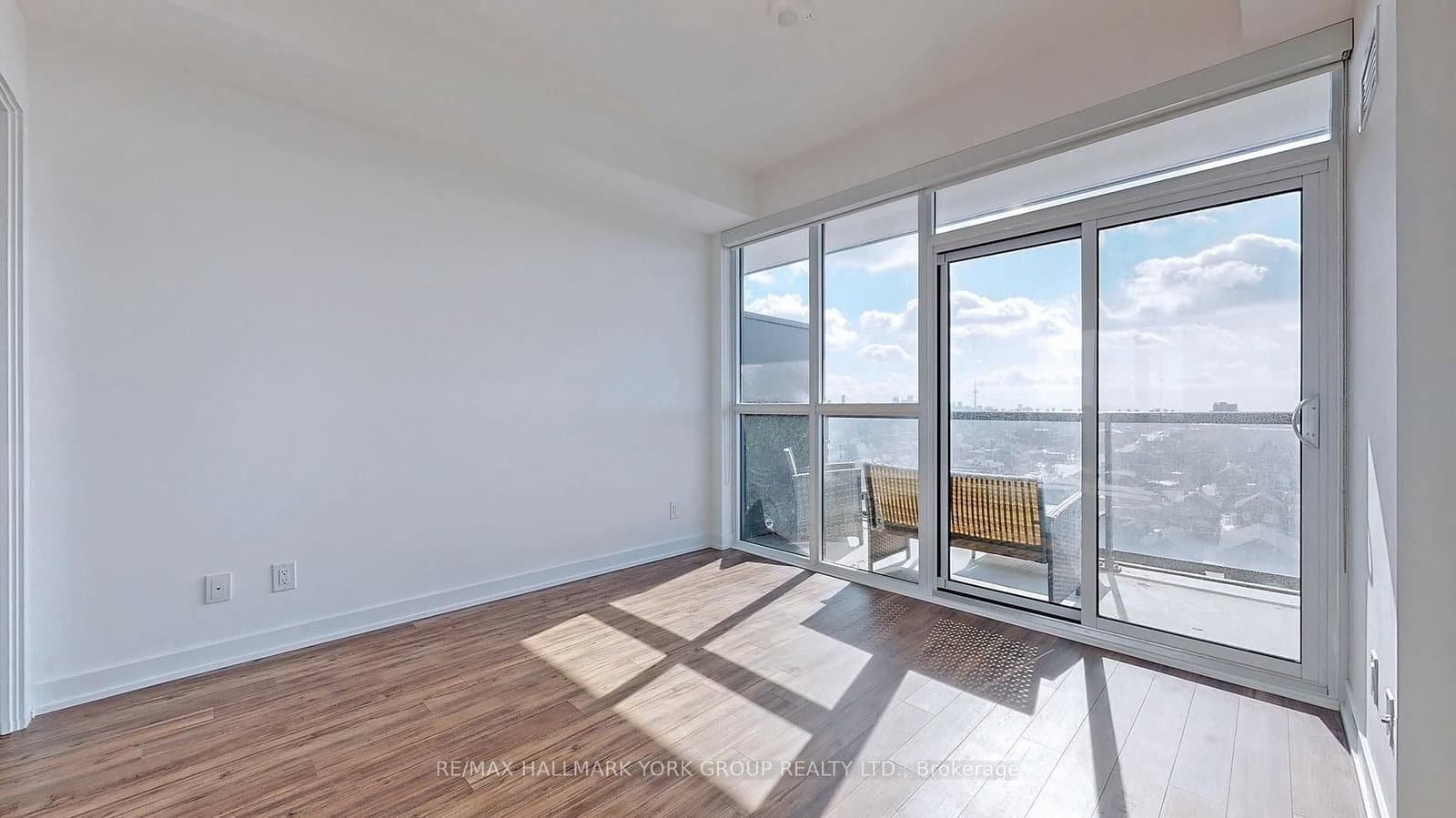 1603 Eglinton Avenue W, Unit 705 thumbnail 23