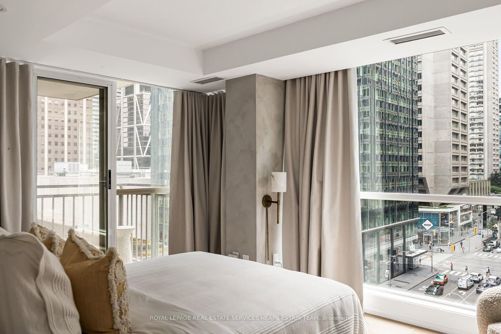 80 Cumberland Street, Unit 710 thumbnail 16