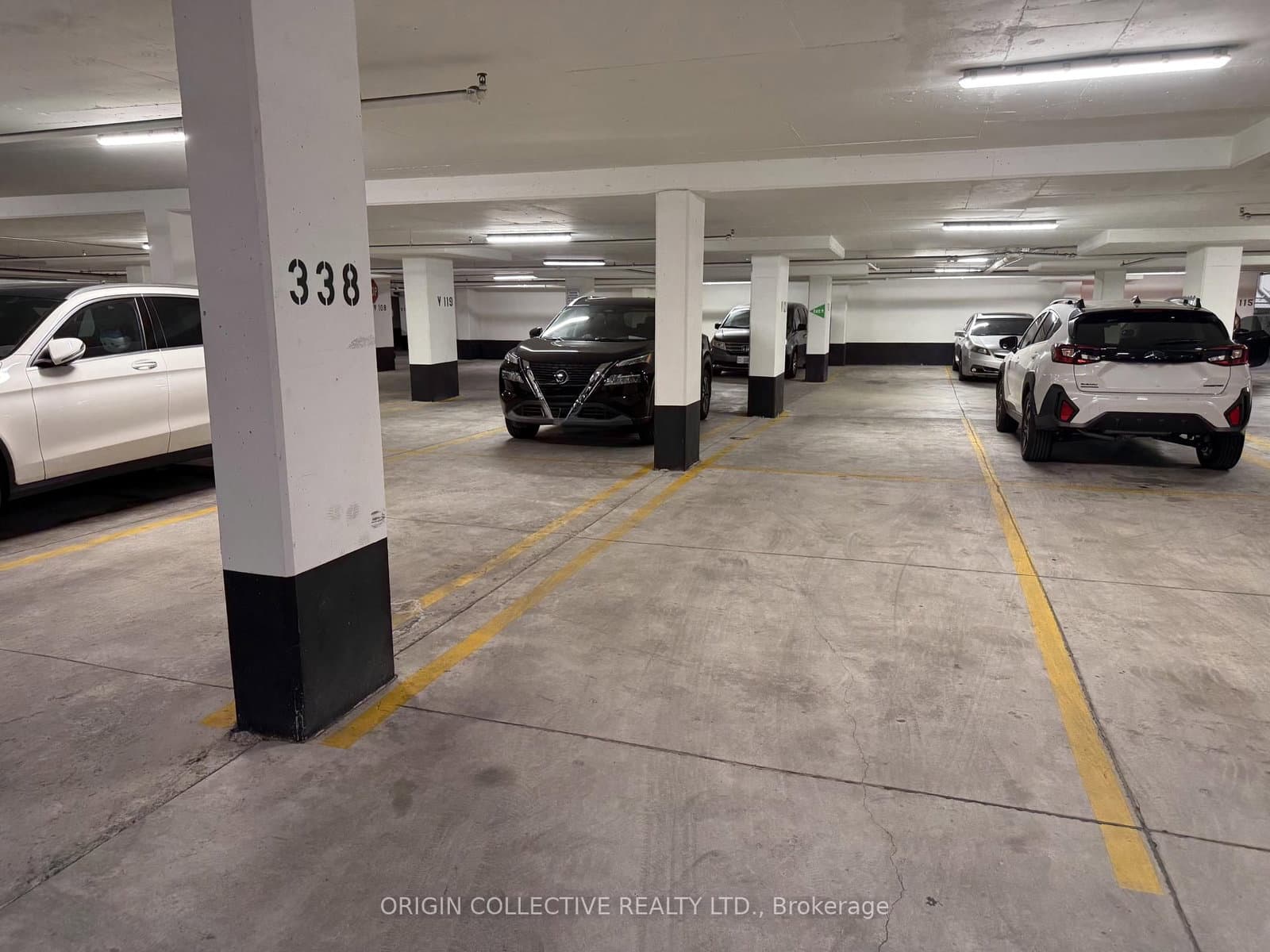 32 Forest Manor Road, Unit 407 thumbnail 12