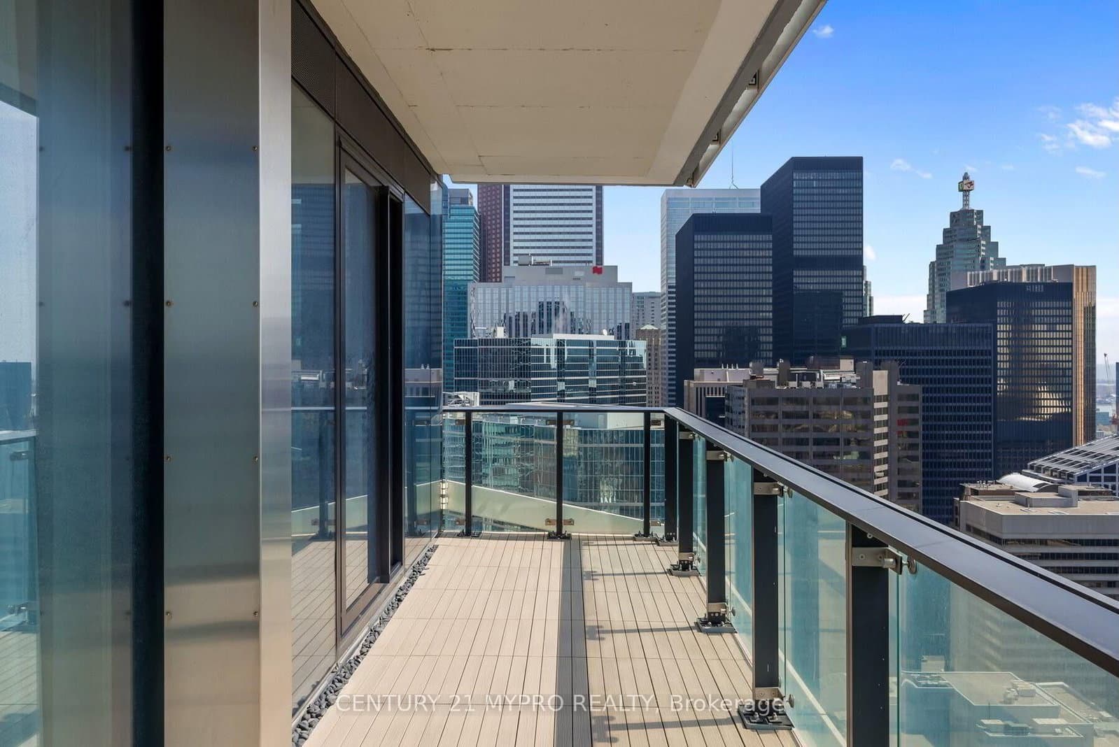 224 King Street W, Unit 3603 thumbnail 23