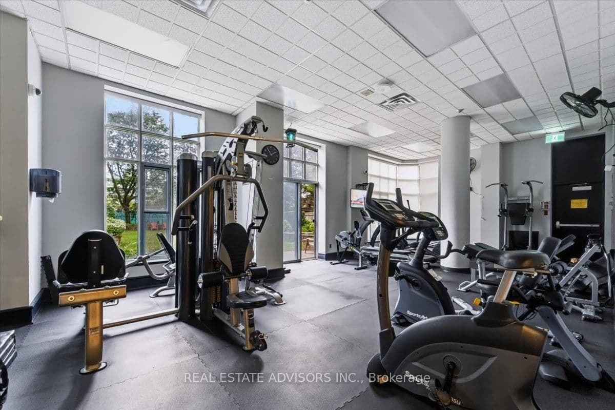 21 Overlea Boulevard, Unit Ph#07 thumbnail 13