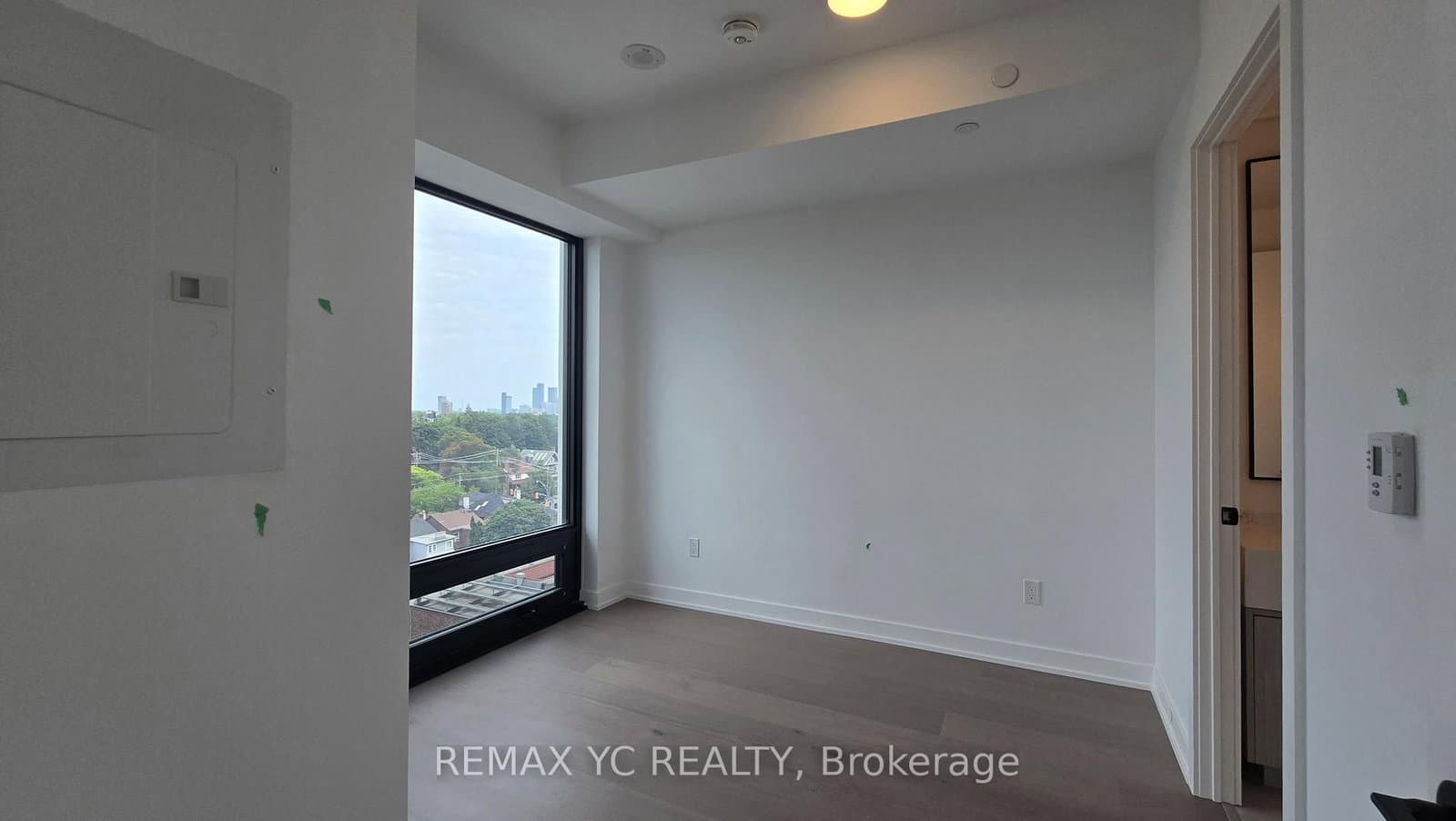 89 Montclair Avenue, Unit 1618 thumbnail 13