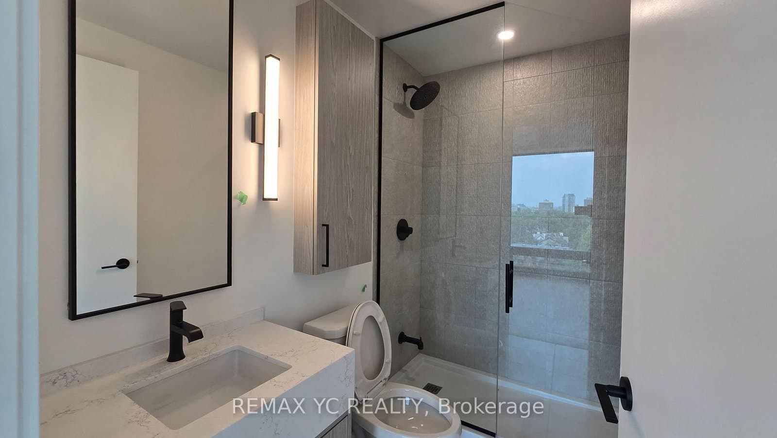 89 Montclair Avenue, Unit 1618 thumbnail 16