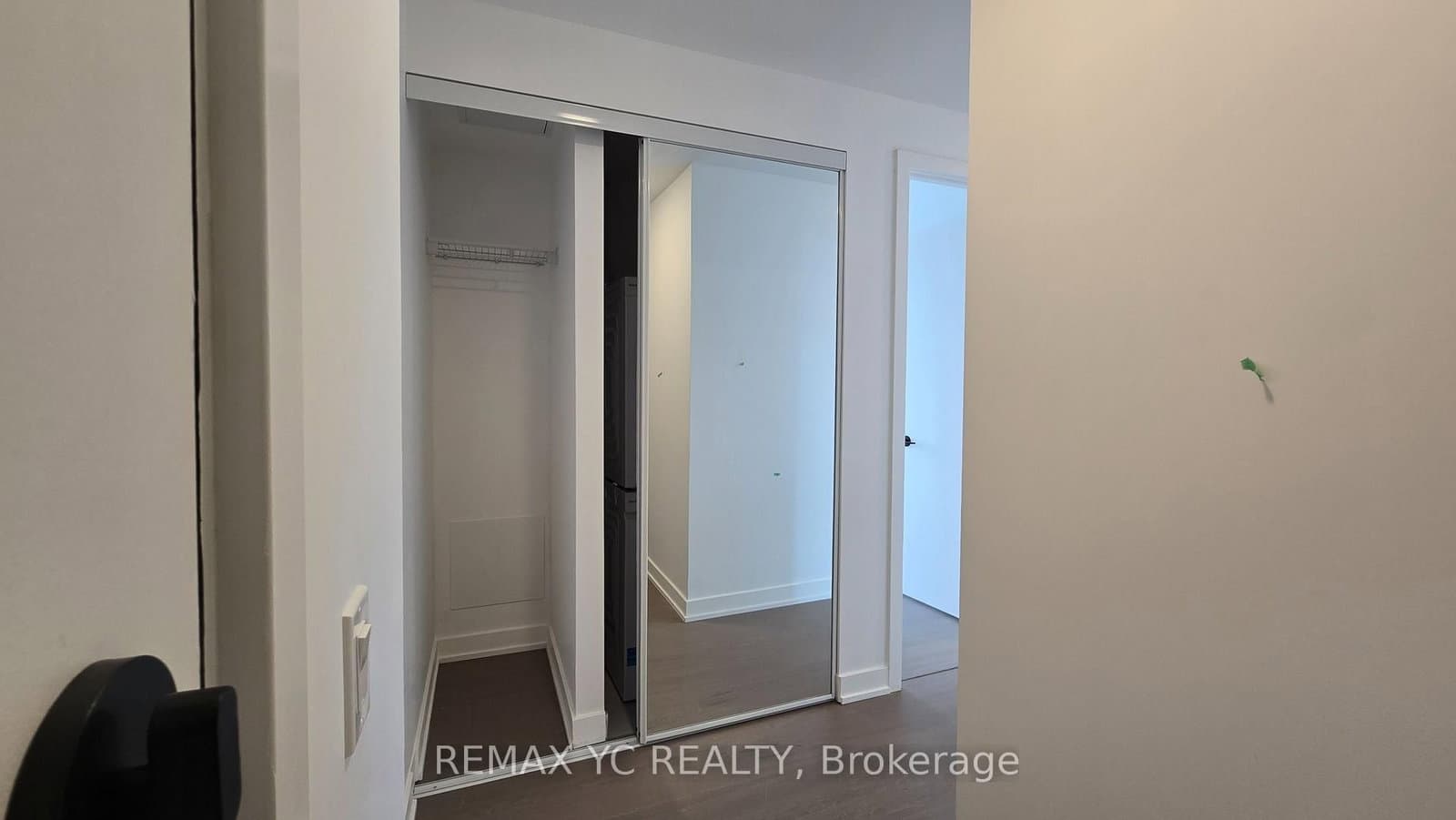 89 Montclair Avenue, Unit 1618 thumbnail 2