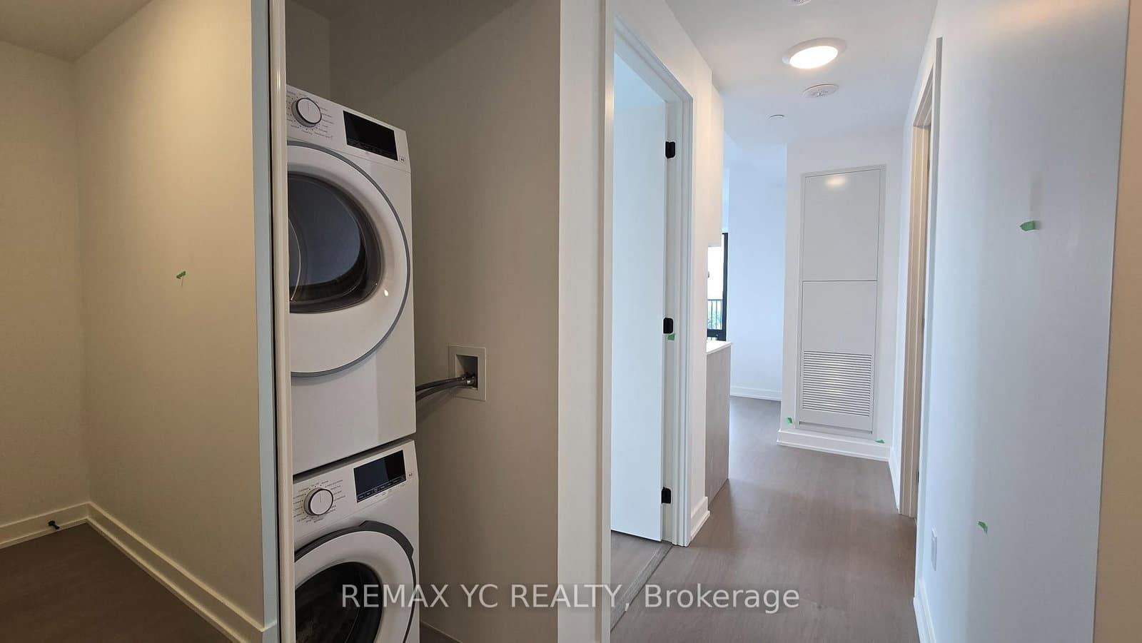 89 Montclair Avenue, Unit 1618 thumbnail 3