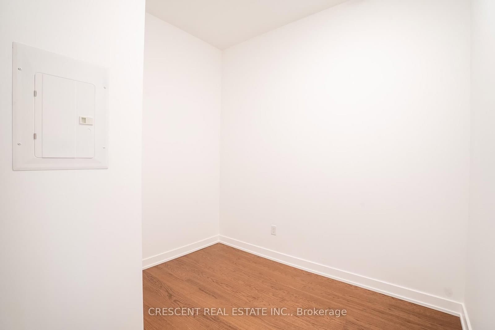 91 Montclair Avenue, Unit 201 thumbnail 10