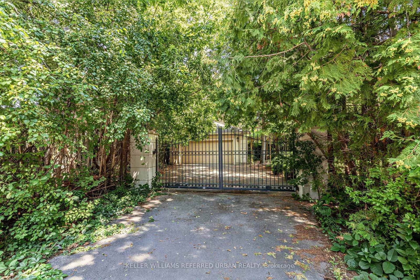 158 Owen Boulevard thumbnail 42