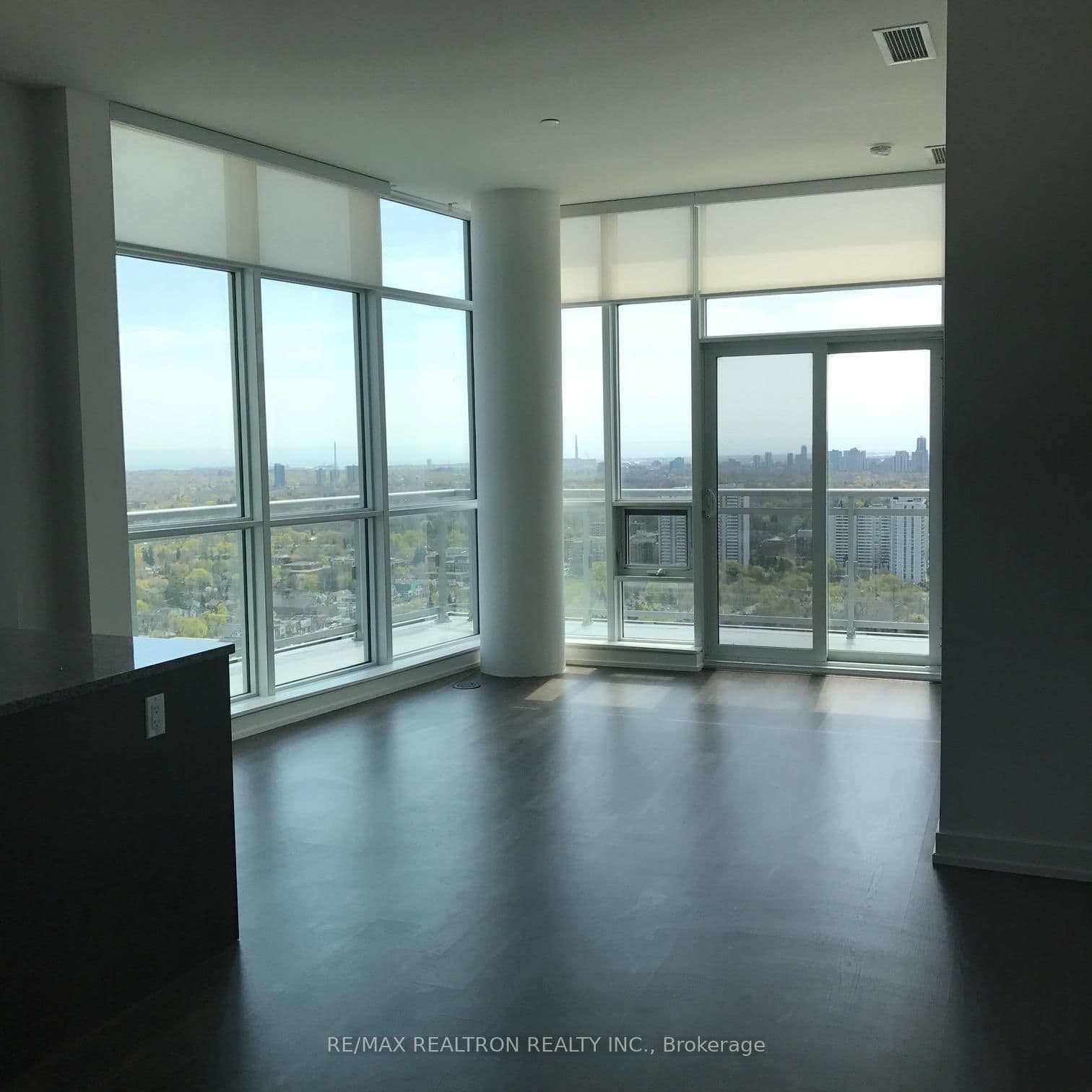 98 Lillian Street, Unit Ph 3316 thumbnail 8