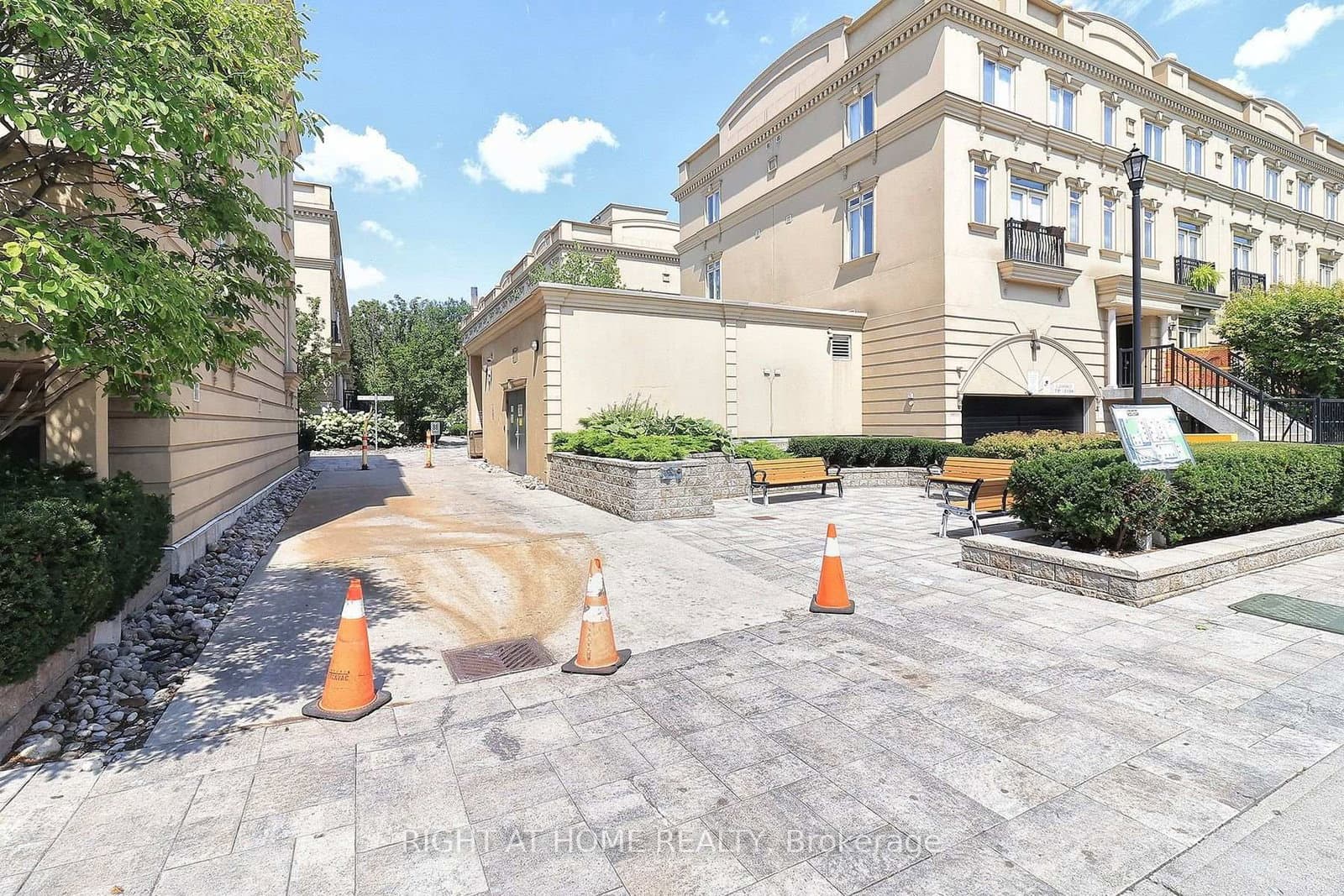 88 Carr Street, Unit 19 thumbnail 26