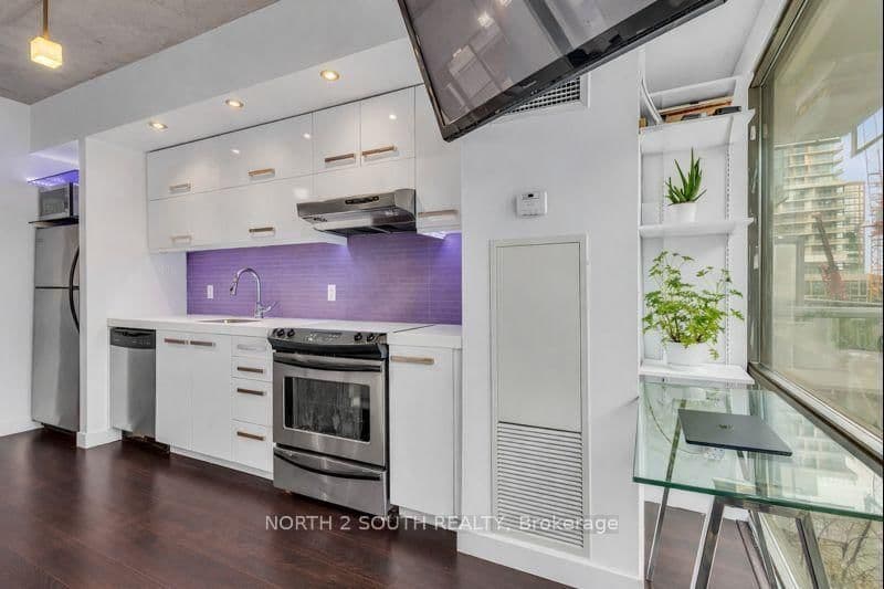 55 Stewart Street, Unit 524 thumbnail 10