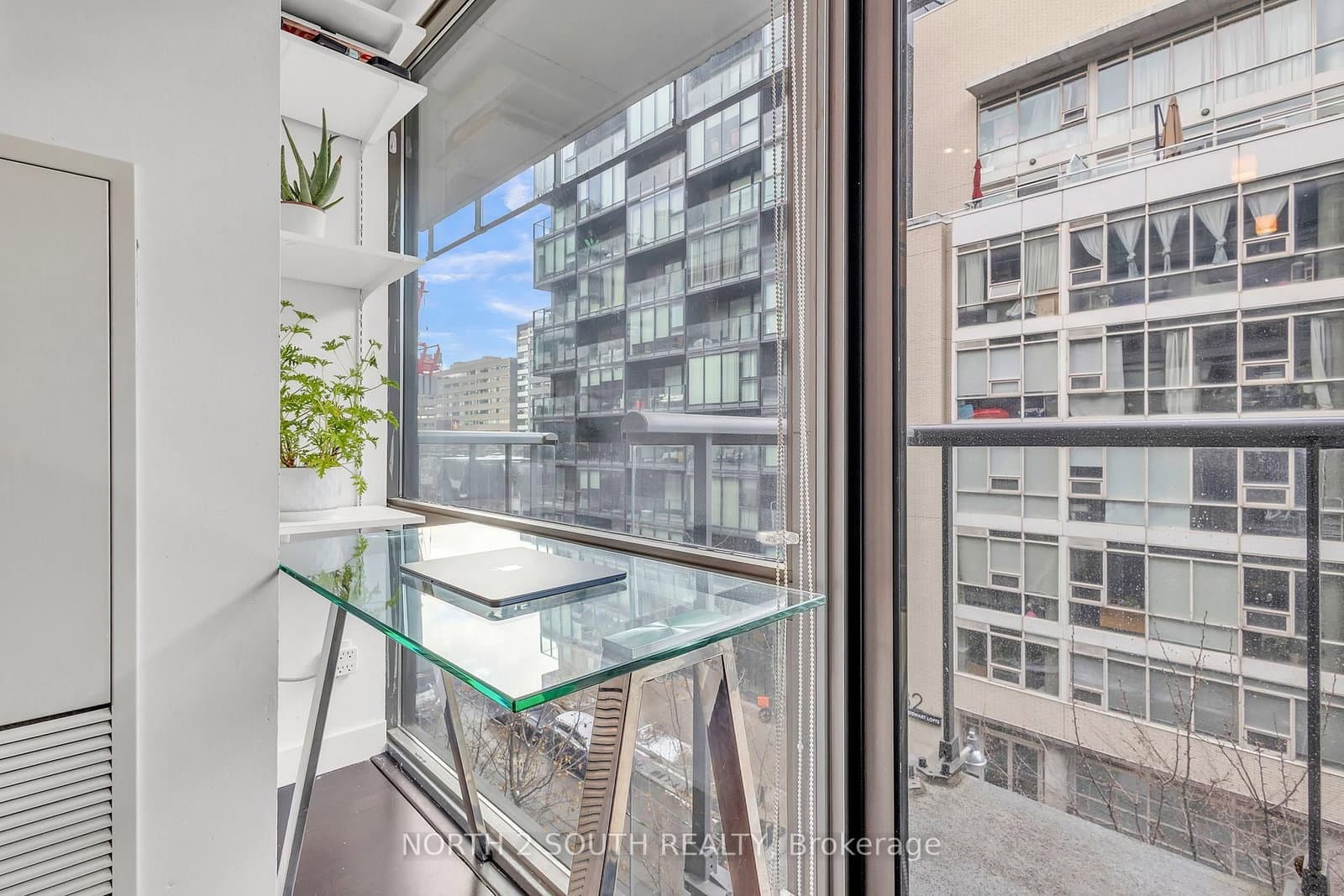 55 Stewart Street, Unit 524 thumbnail 11
