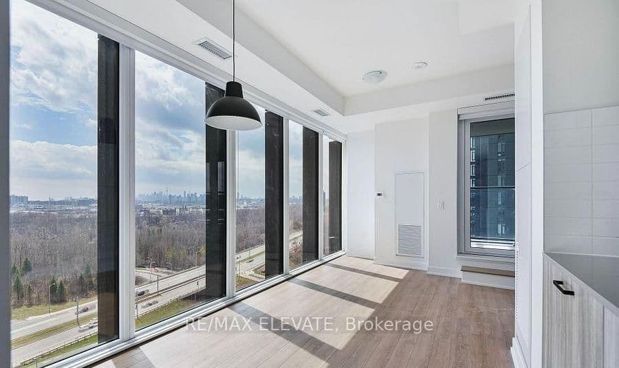 5 Quarrington Lane, Unit 1411 thumbnail 2