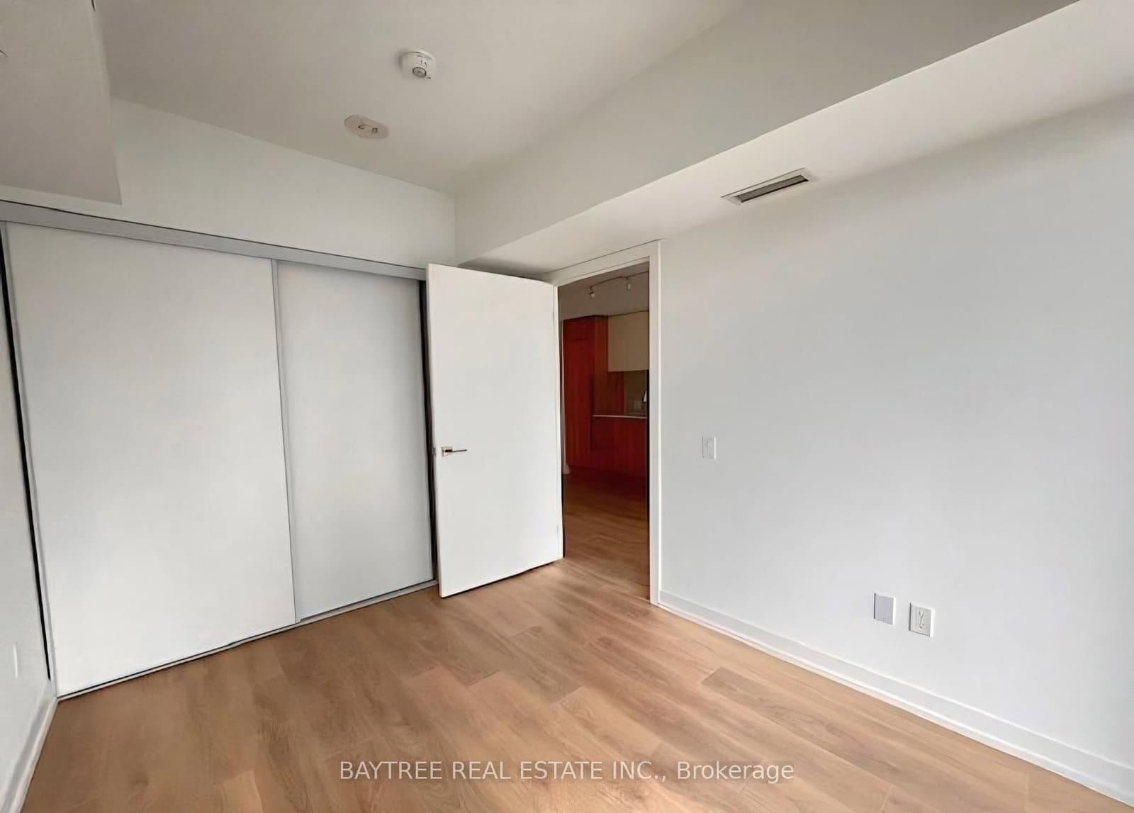 82 Dalhousie Street, Unit 2715 thumbnail 4