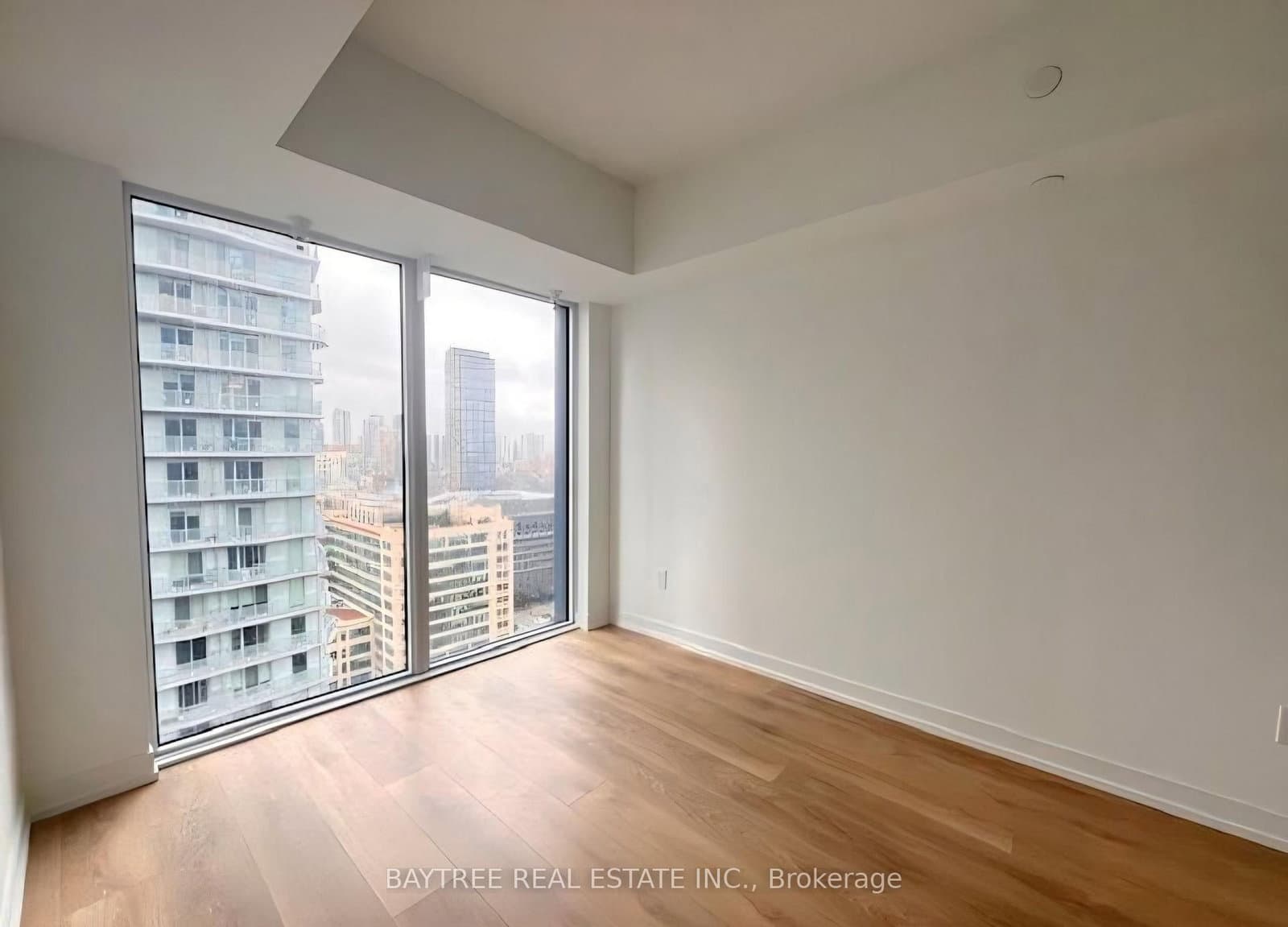 82 Dalhousie Street, Unit 2715 thumbnail 7