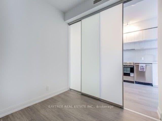 181 Dundas Street E, Unit 1609 thumbnail 7
