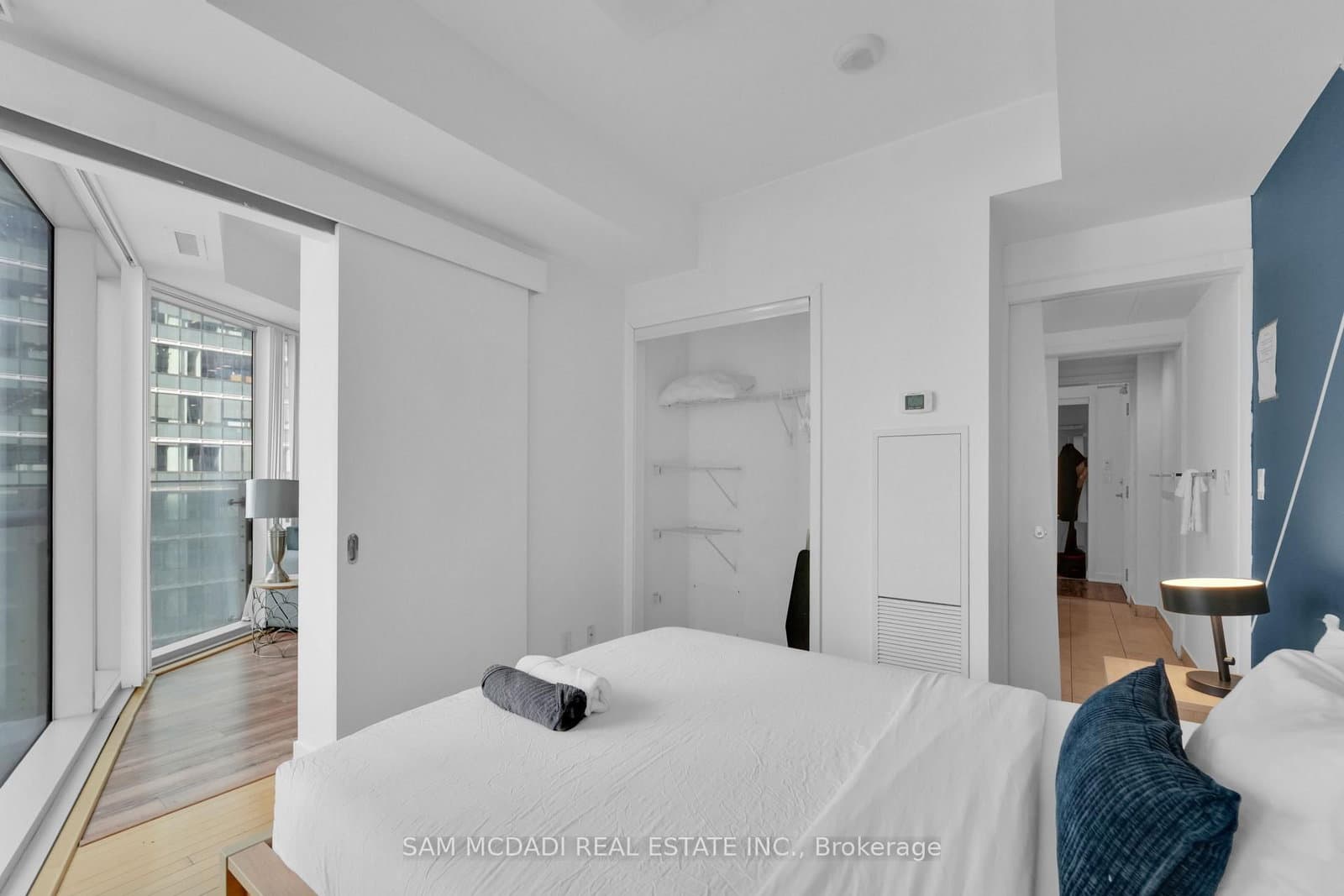 12 York Street, Unit 2307 thumbnail 12