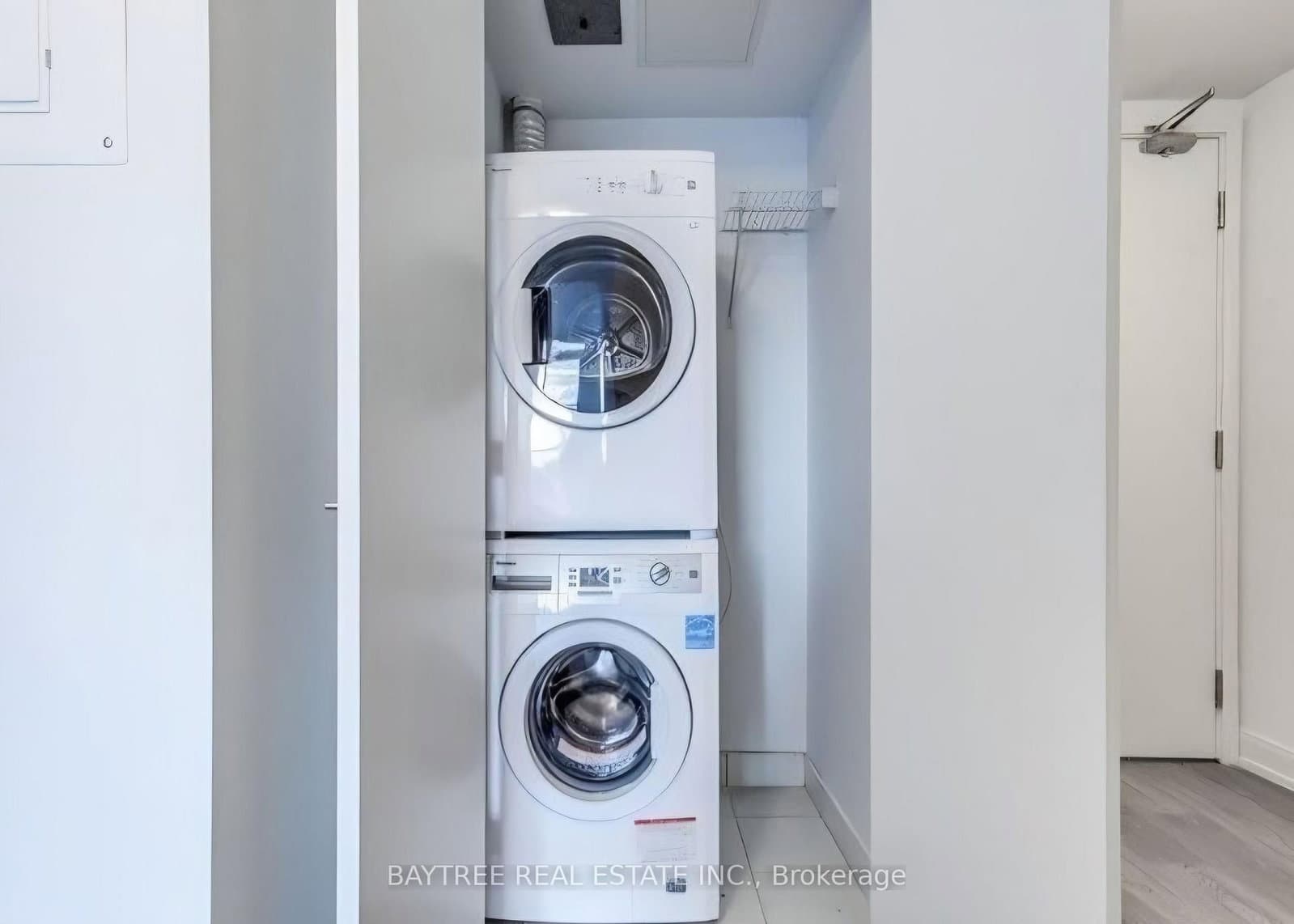 181 Dundas Street E, Unit 2110 thumbnail 10