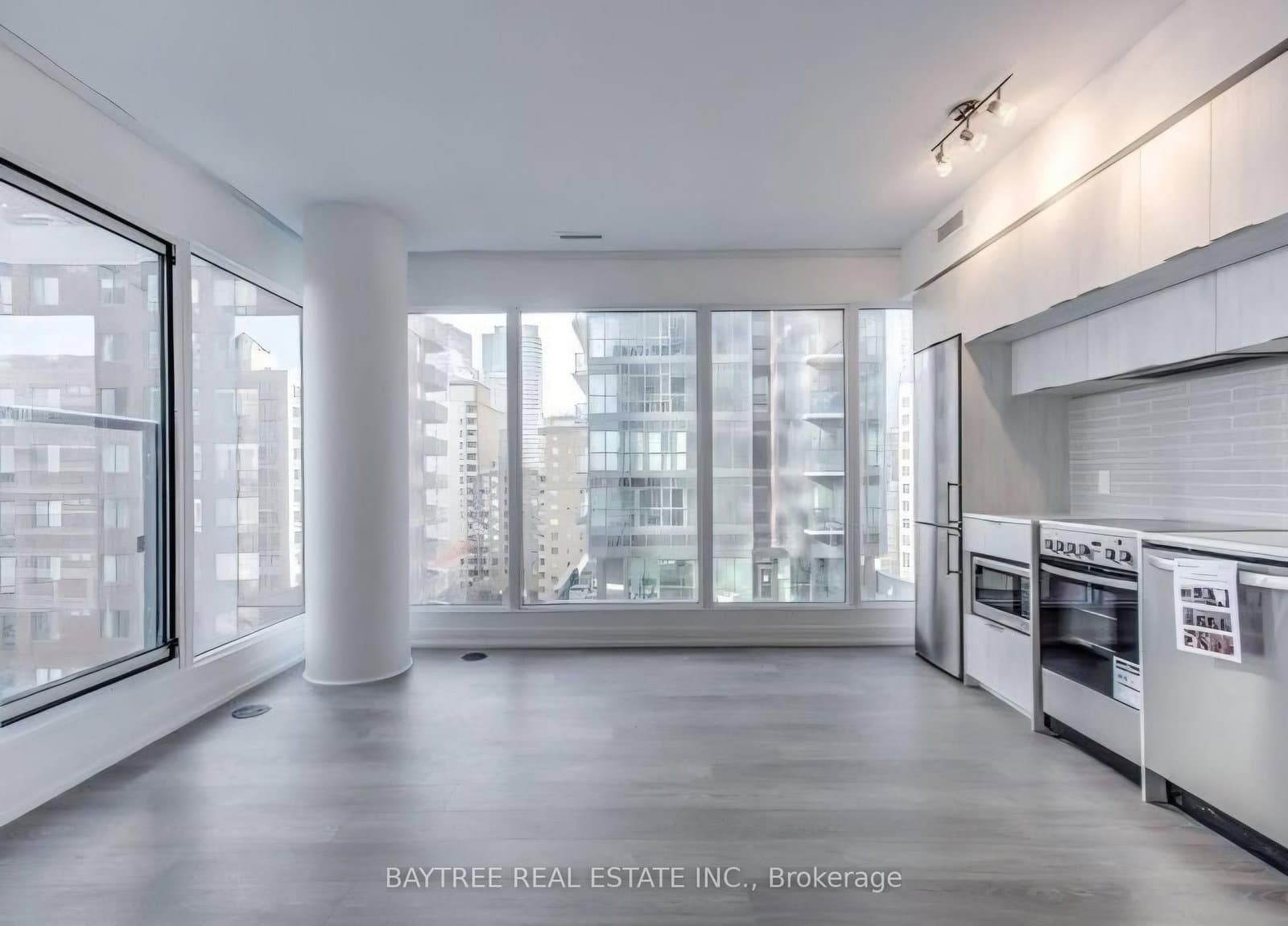 181 Dundas Street E, Unit 2110 thumbnail 2