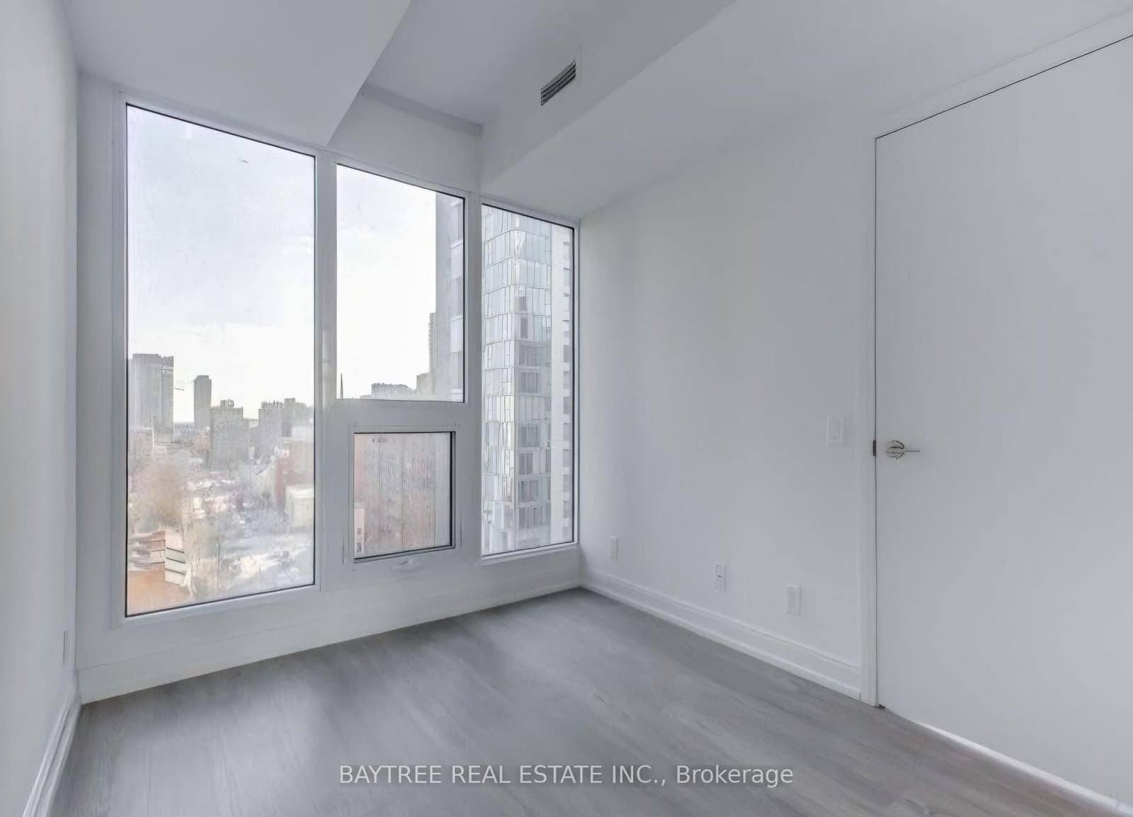 181 Dundas Street E, Unit 2110 thumbnail 8