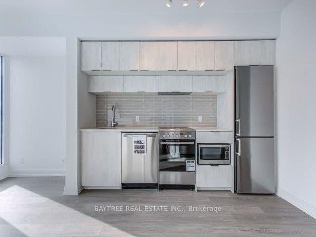 181 Dundas Street E, Unit 3207 thumbnail 5