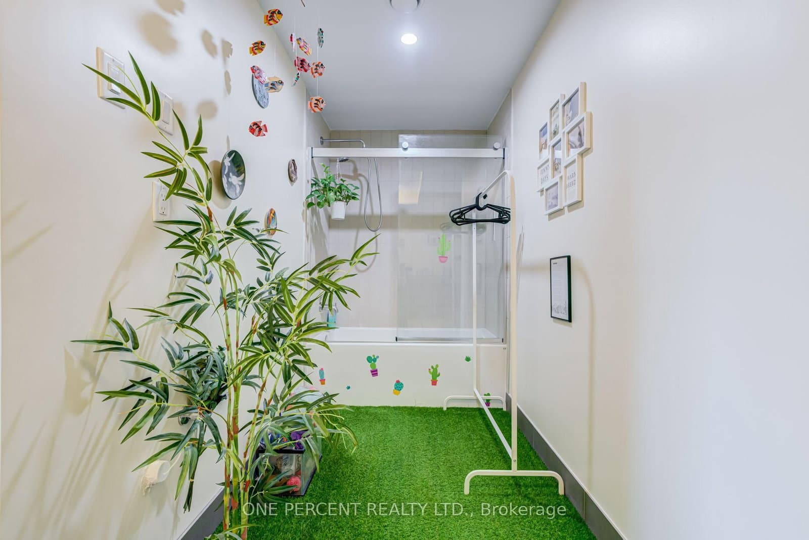 120 Bayview Avenue, Unit S217 thumbnail 16