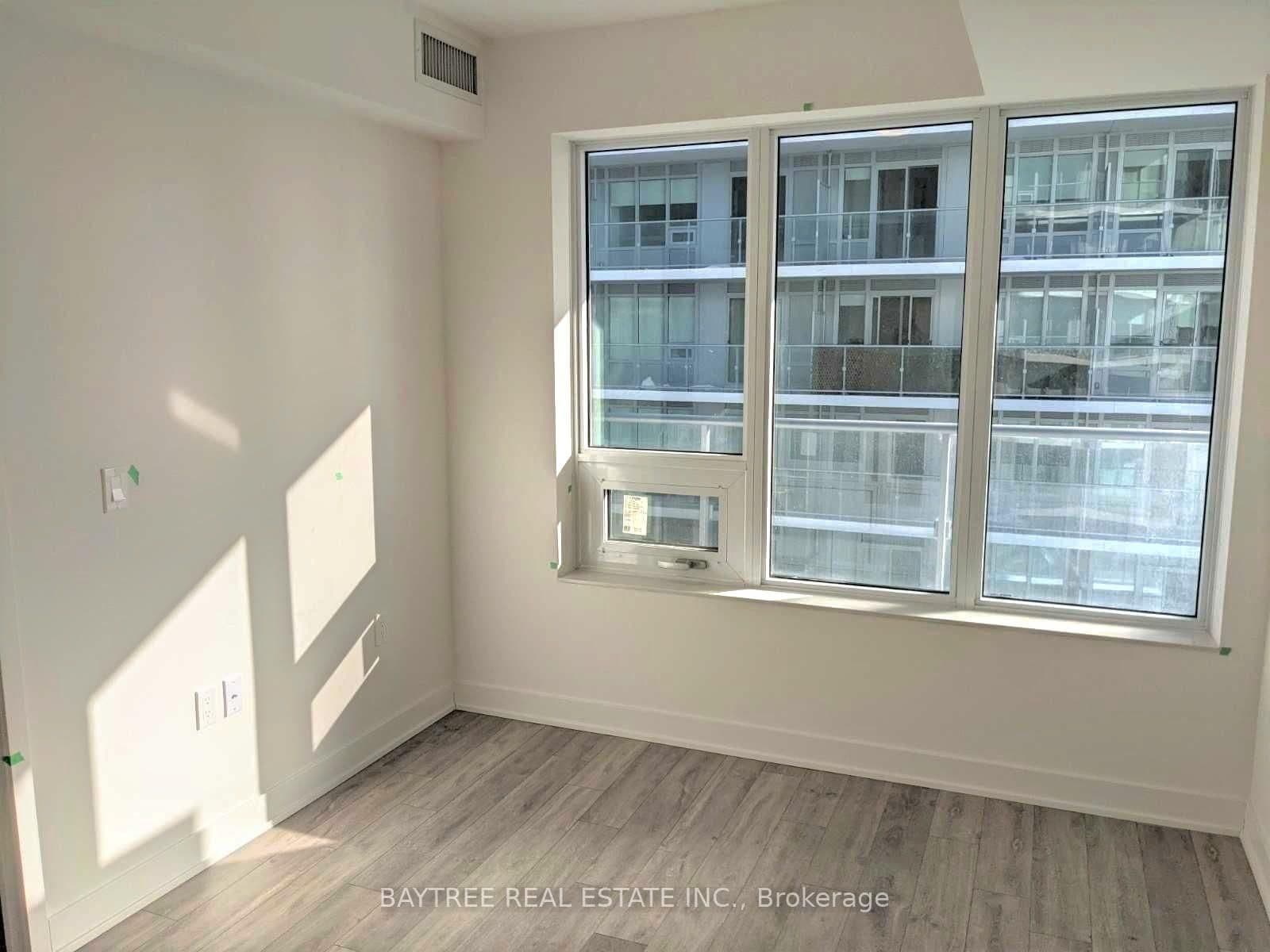 99 Broadway Avenue, Unit 3608 thumbnail 9