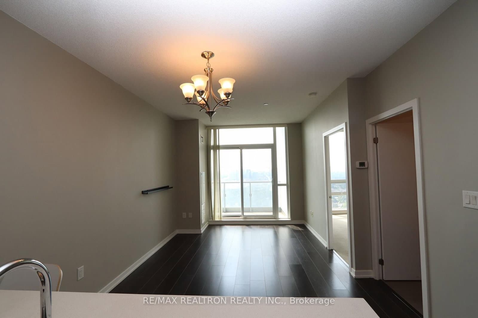 66 Forest Manor Road, Unit 2601 thumbnail 10