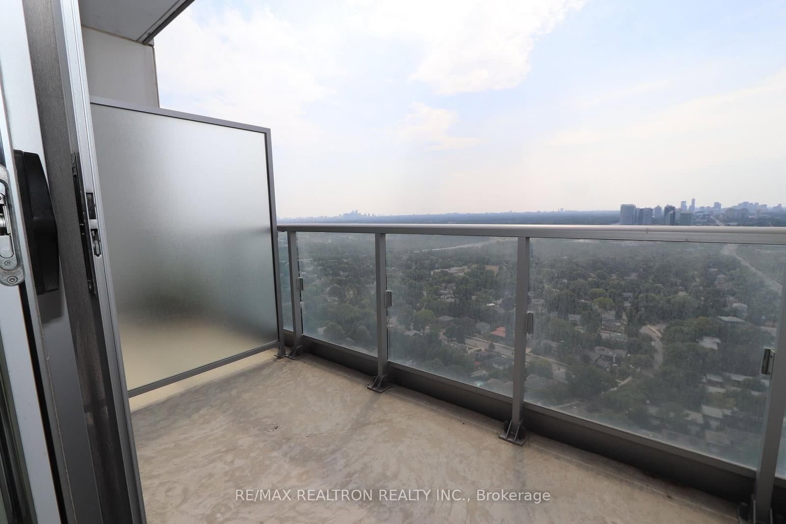 66 Forest Manor Road, Unit 2601 thumbnail 20