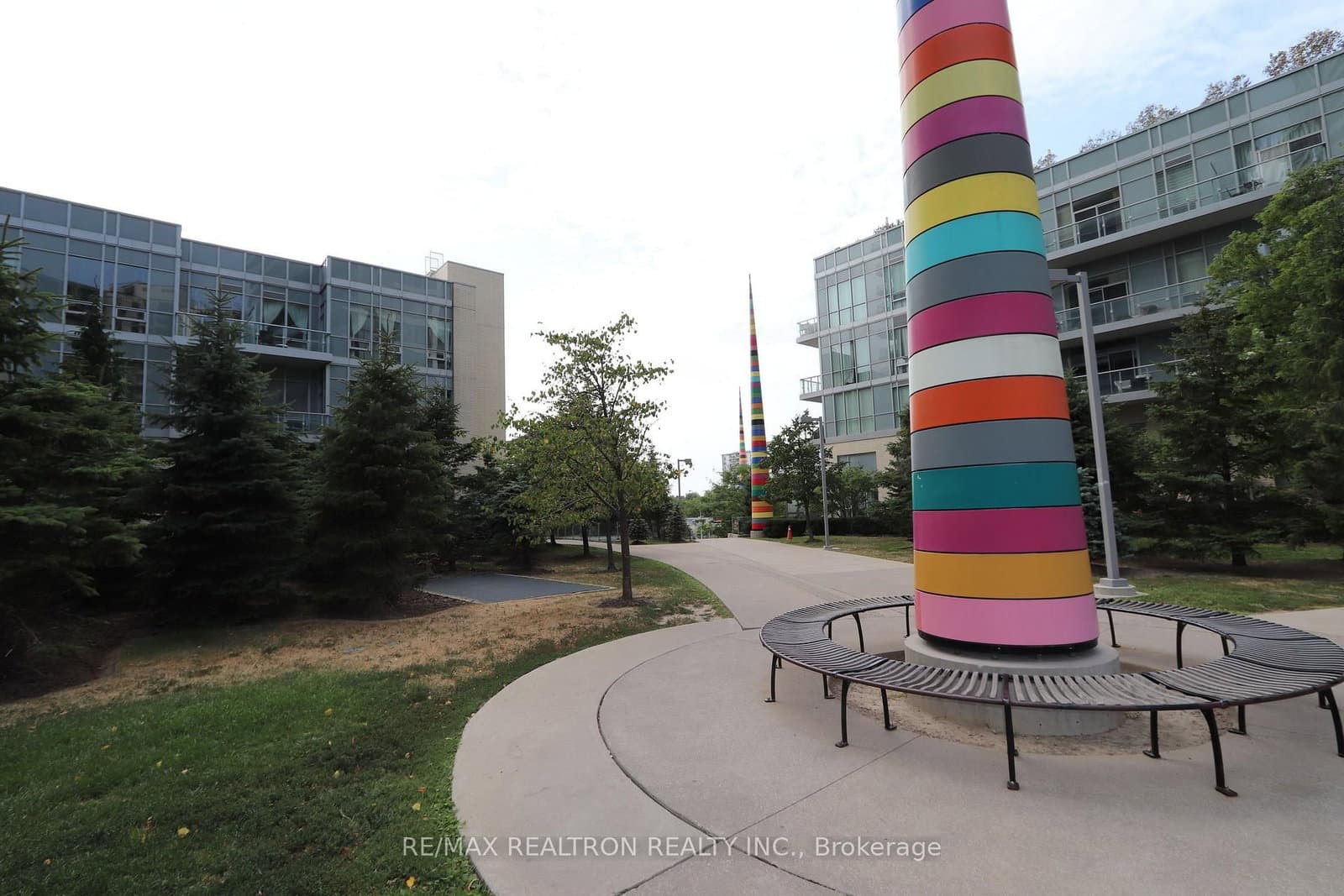 66 Forest Manor Road, Unit 2601 thumbnail 26