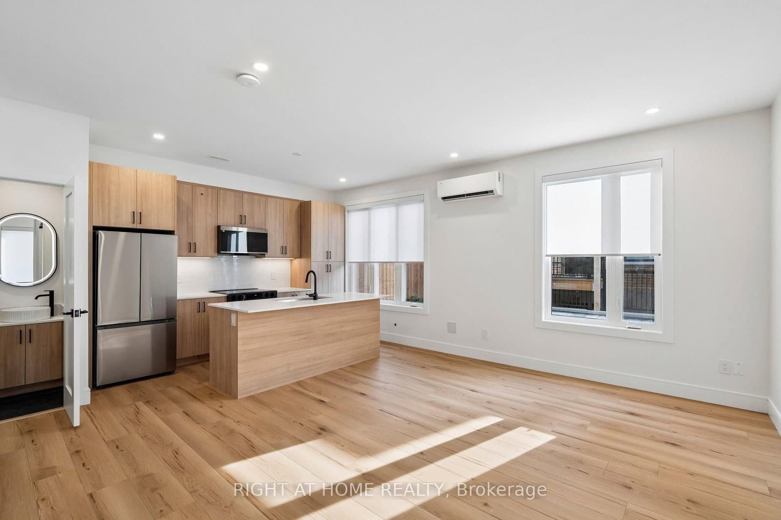 55 Camberwell Road, Unit LS thumbnail 4
