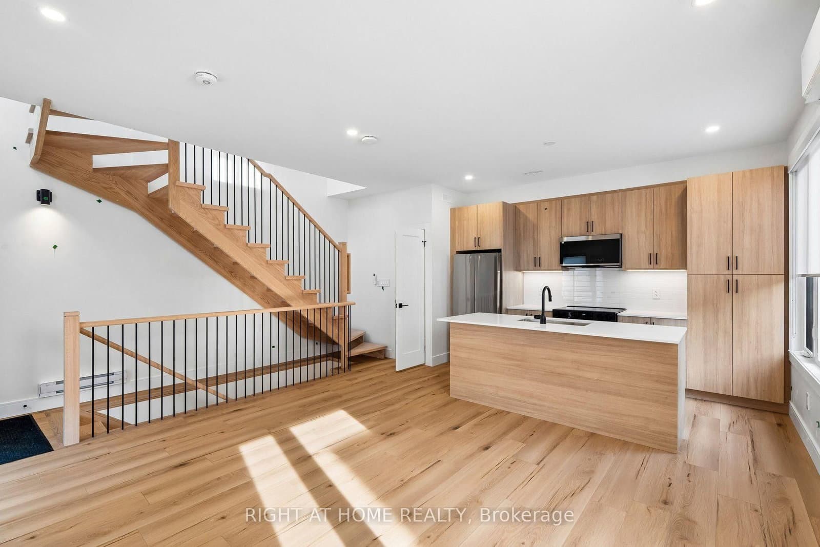 55 Camberwell Road, Unit LS thumbnail 7