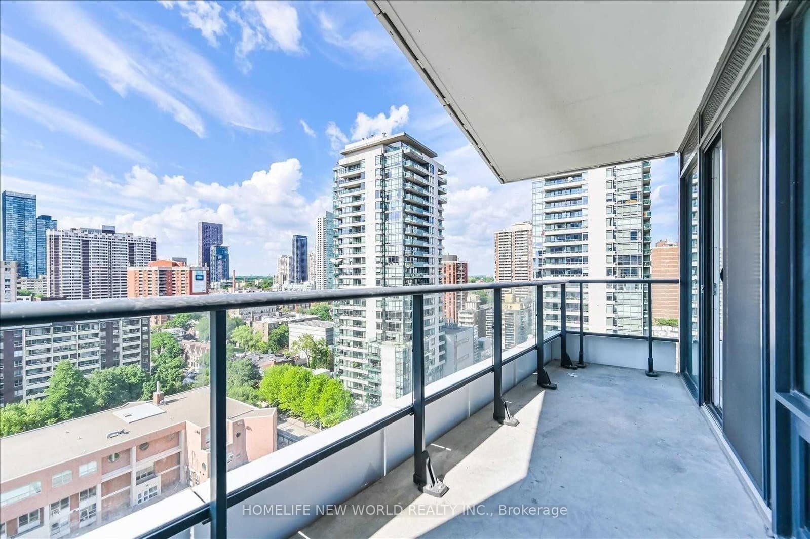 85 Wood Street, Unit 1812 thumbnail 17