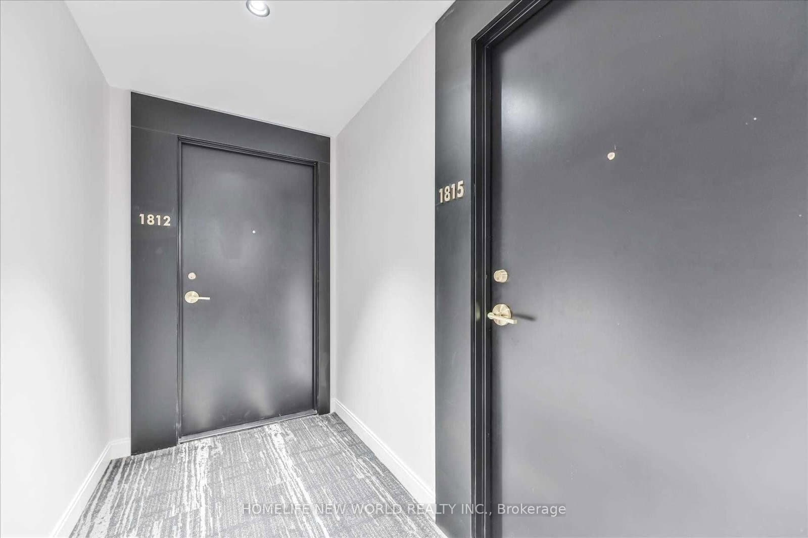 85 Wood Street, Unit 1812 thumbnail 5