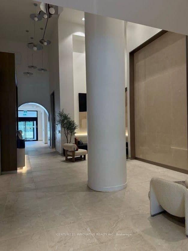 181 Sterling Road, Unit 615 thumbnail 3