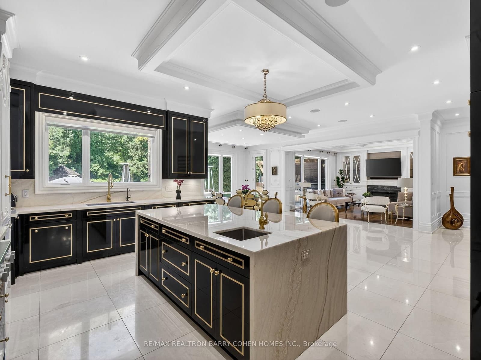 18 Brookfield Road thumbnail 11