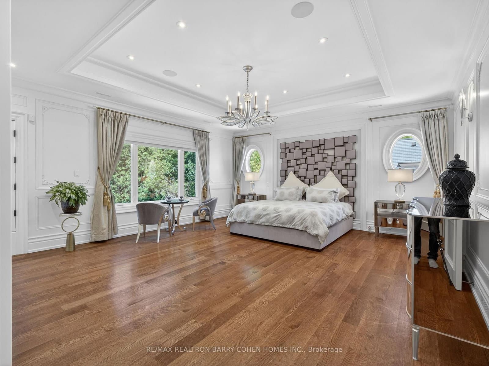 18 Brookfield Road thumbnail 19