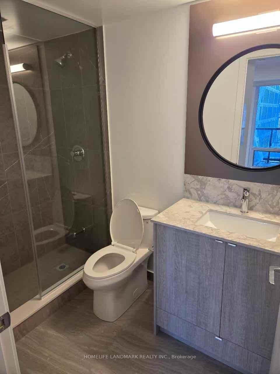 771 Yonge Street W, Unit 1002 thumbnail 4