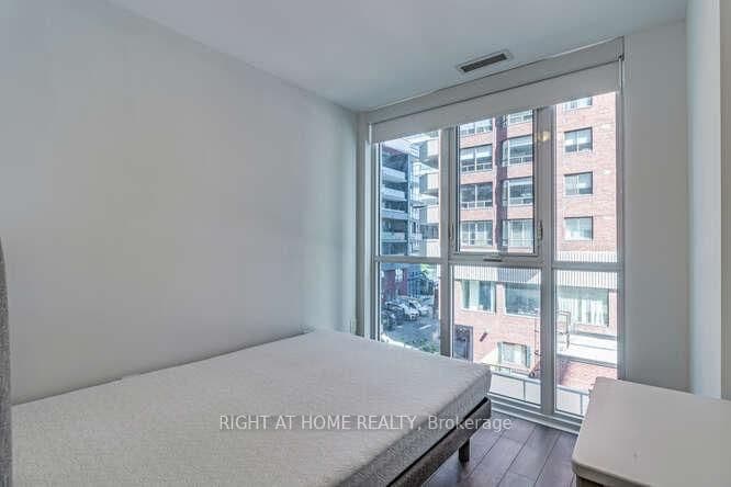 77 Mutual Street, Unit 321 thumbnail 24