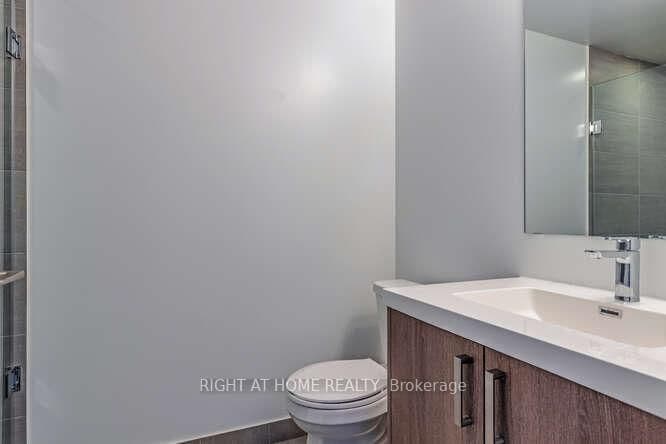 77 Mutual Street, Unit 321 thumbnail 28