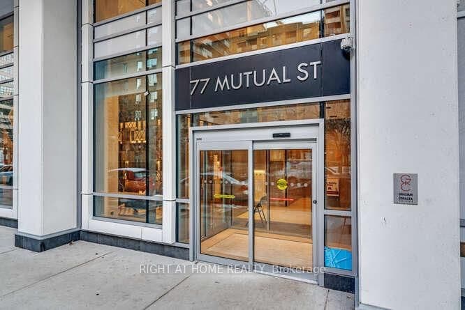 77 Mutual Street, Unit 321 thumbnail 4