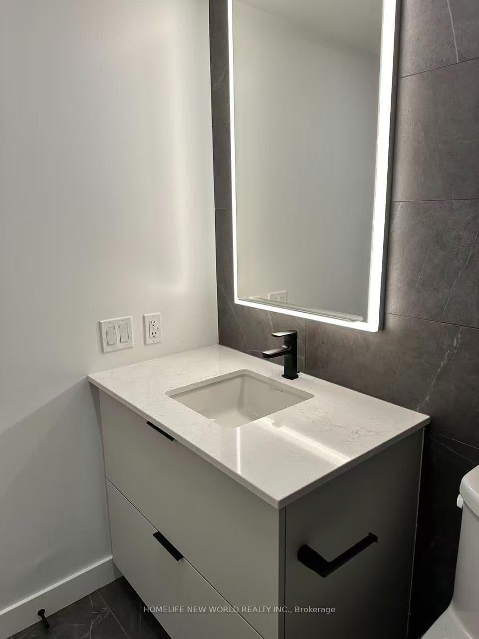 609 Sherbourne Street, Unit 2107 thumbnail 12