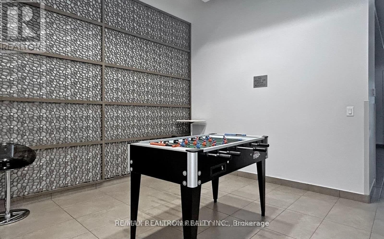 29 Singer Court, Unit 1606 thumbnail 15