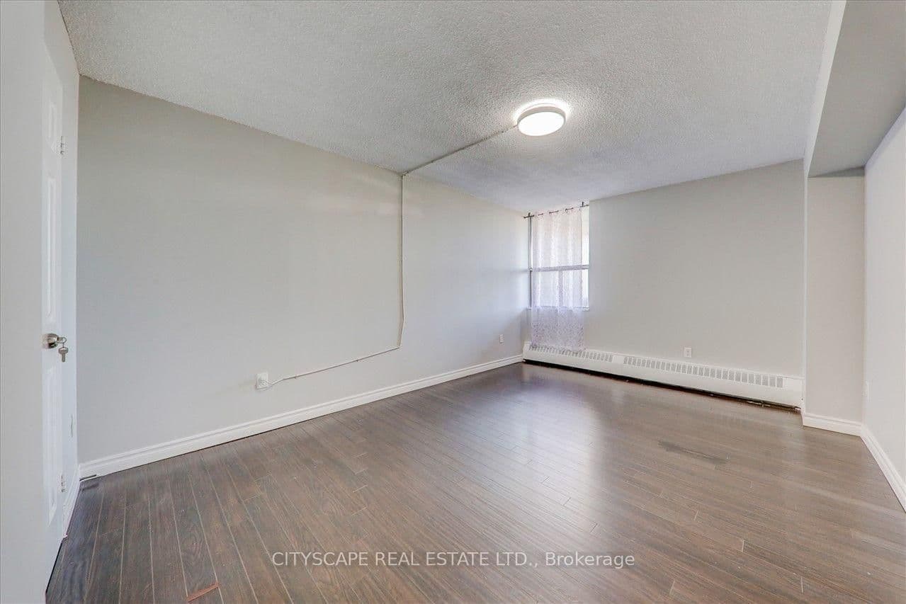 25 Sunrise Avenue, Unit #914 thumbnail 10