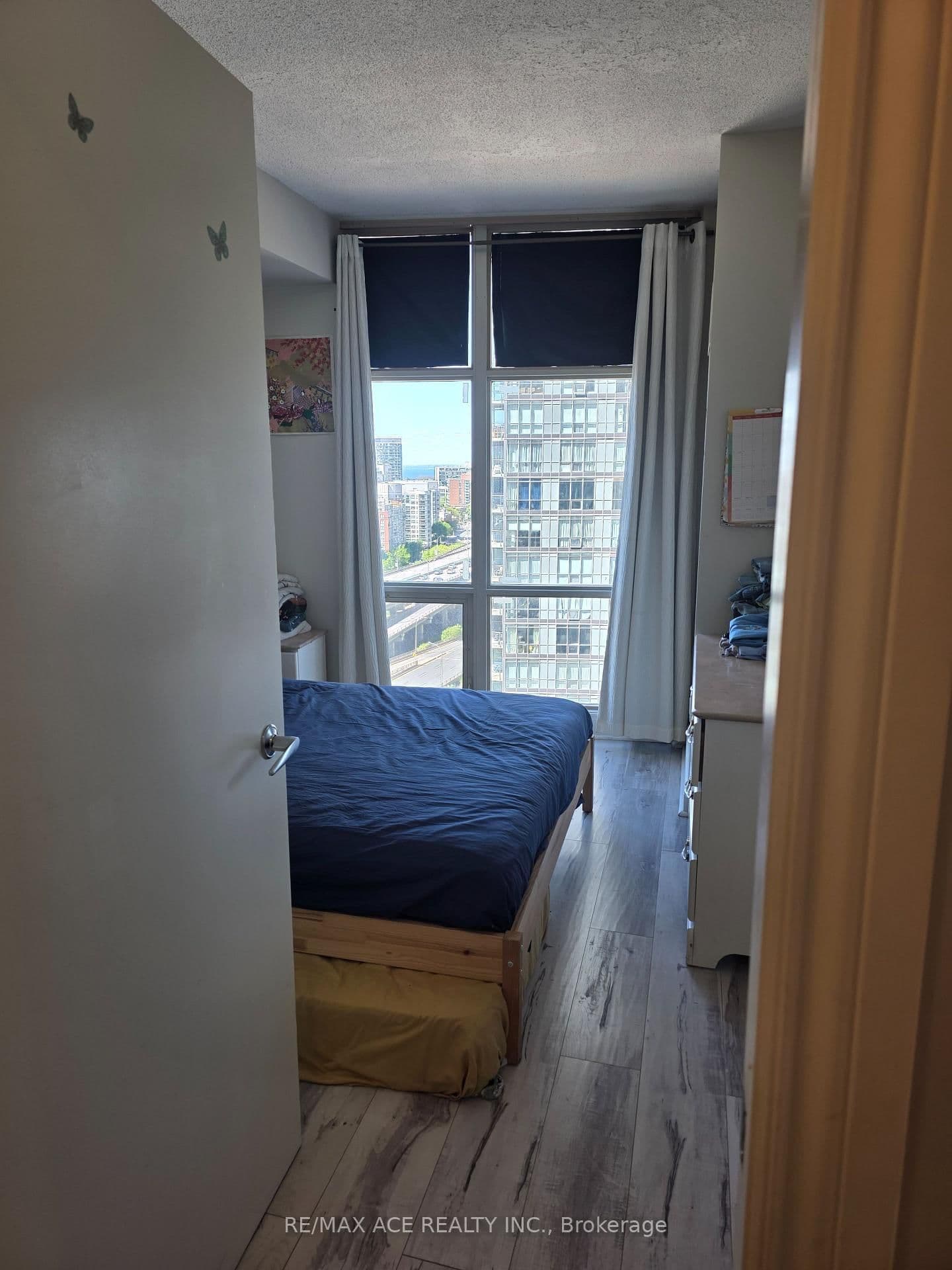 35 Mariner Terrace, Unit 1801 thumbnail 7