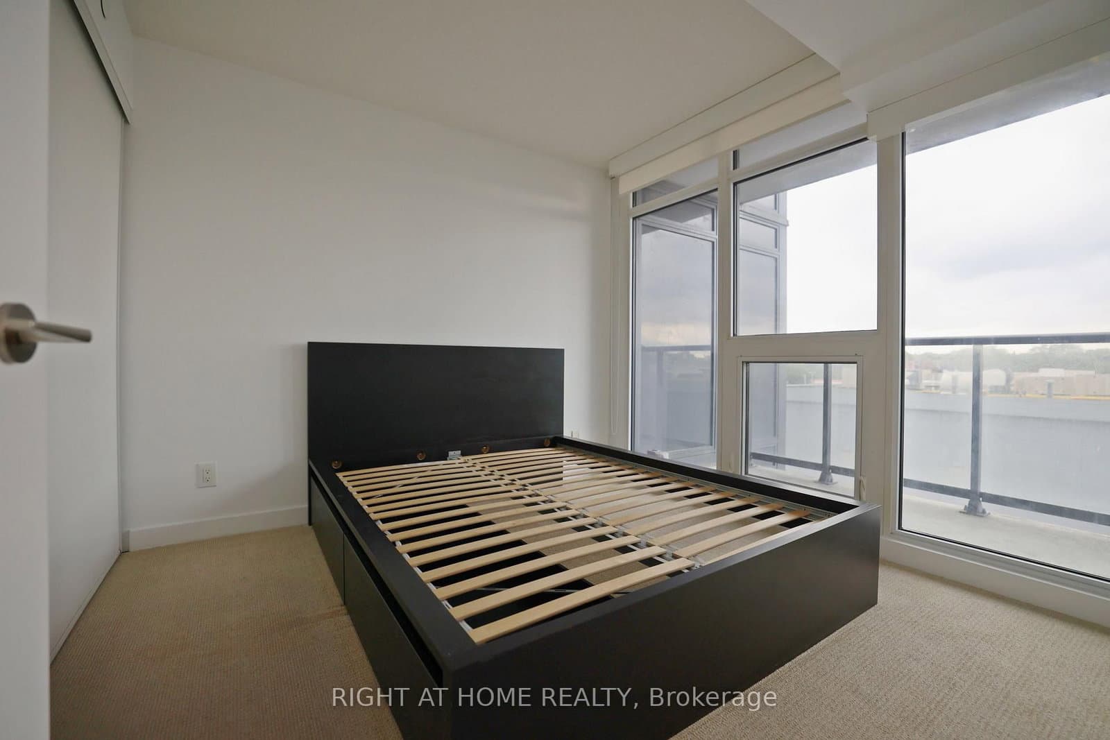 72 esther shiner Boulevard, Unit 308 thumbnail 12